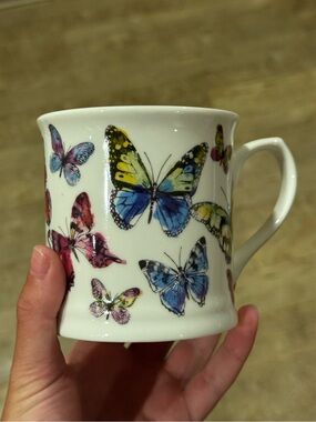 NEW Cooksmart England Fine China Butterfly Print White Ceramic Coffee Mug